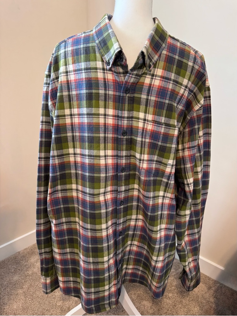 Eddie Bauer Green & Blue Plaid Button-Down Shirt